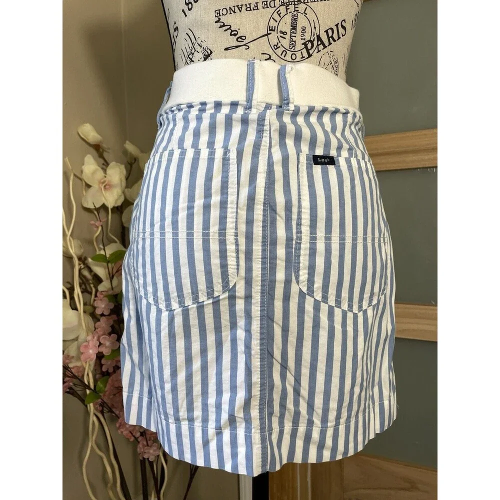 Lee Premium Women's Smart Fit Mid Rise Skort Sz 6M Cotton Blend Pockets